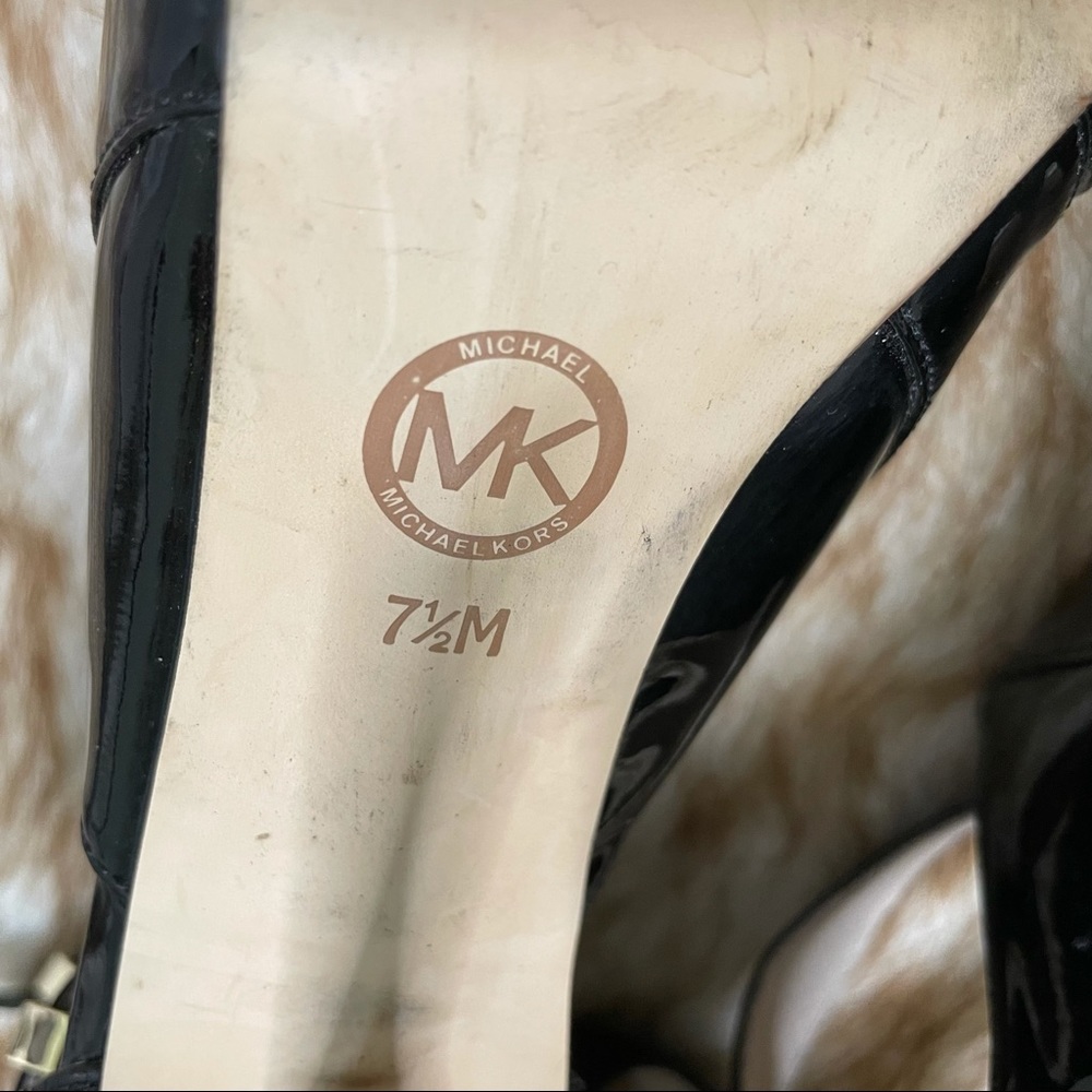 Michael Kors Tamara patent leather peep toe - Picture 8 of 13